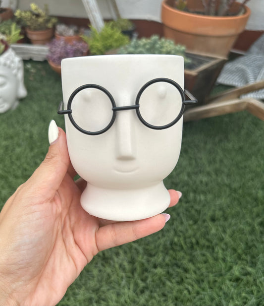 Maceta gafitas